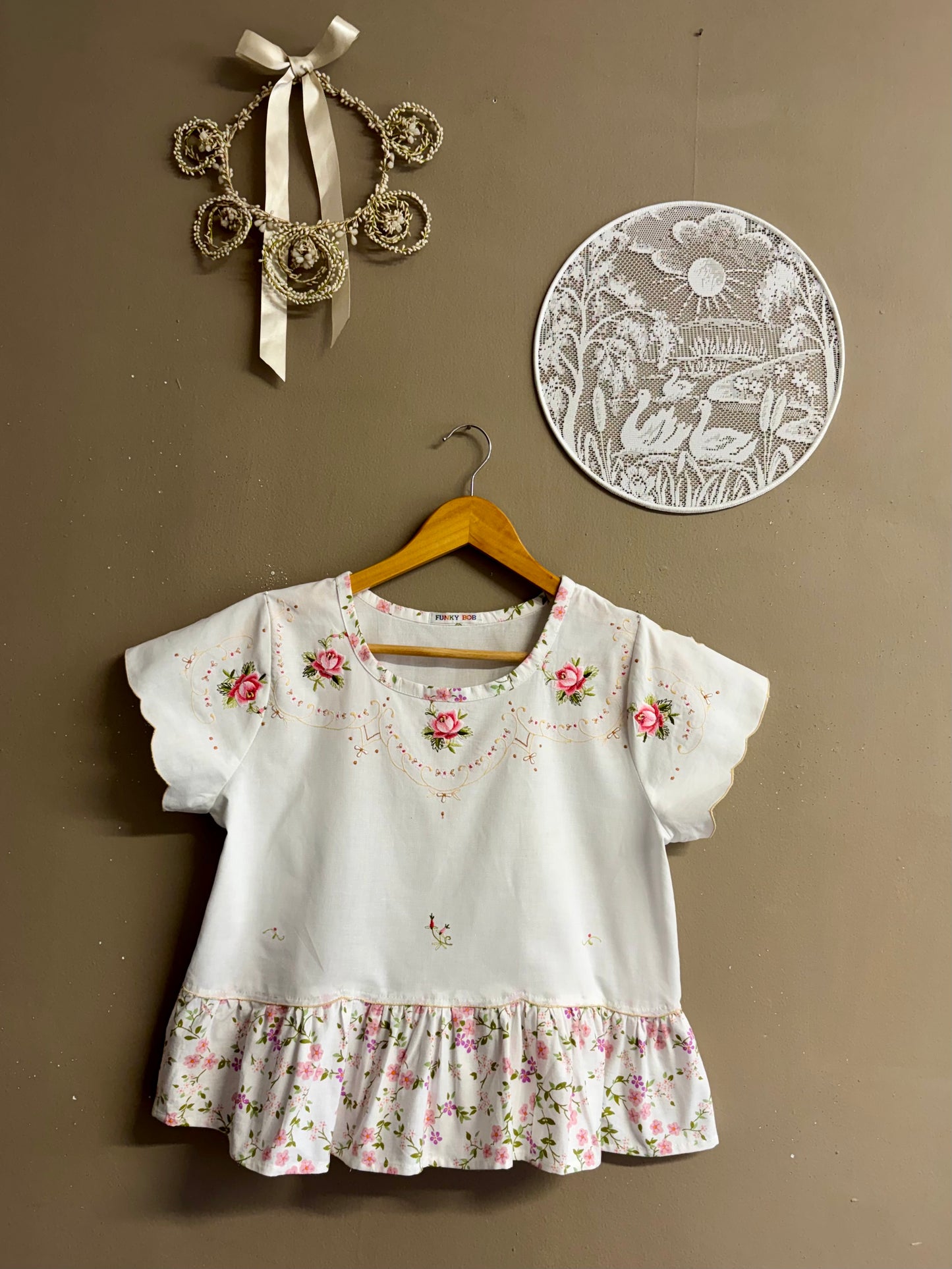 Embroidery top