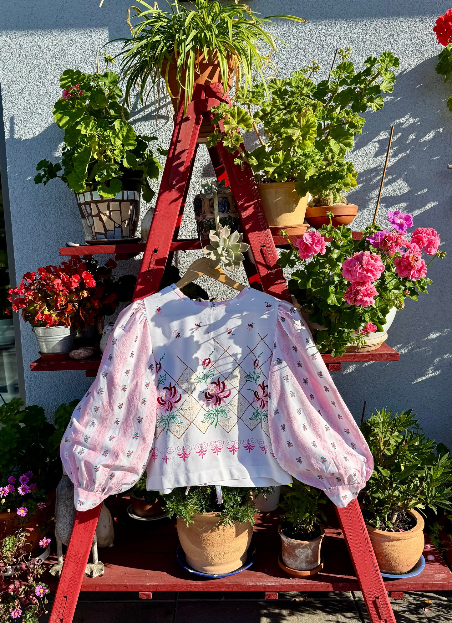 Blouse with embroidery