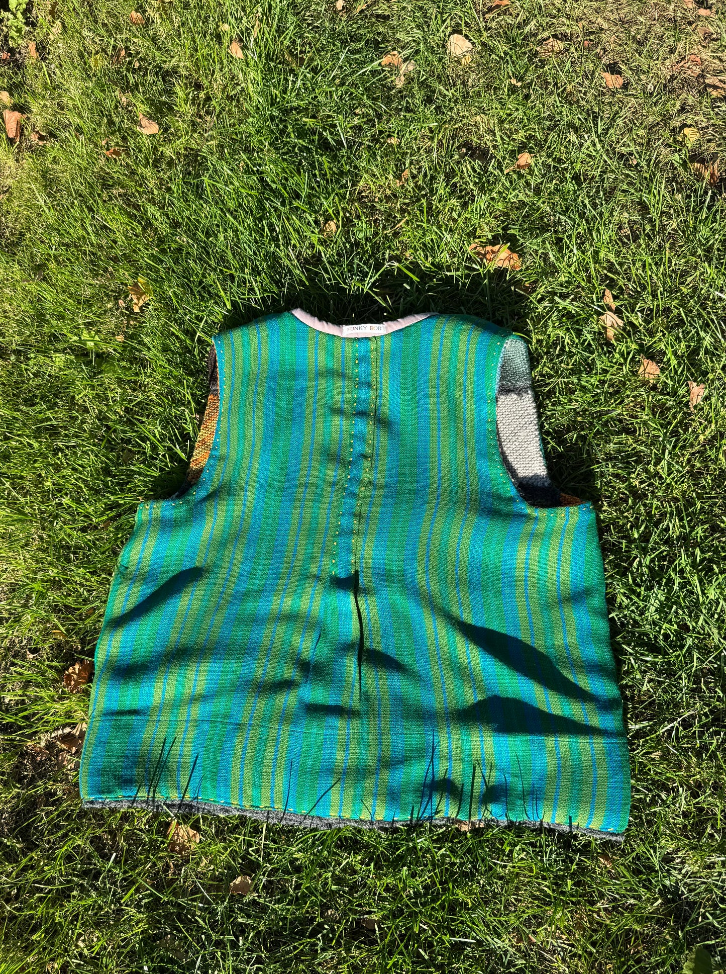 Reversible vest