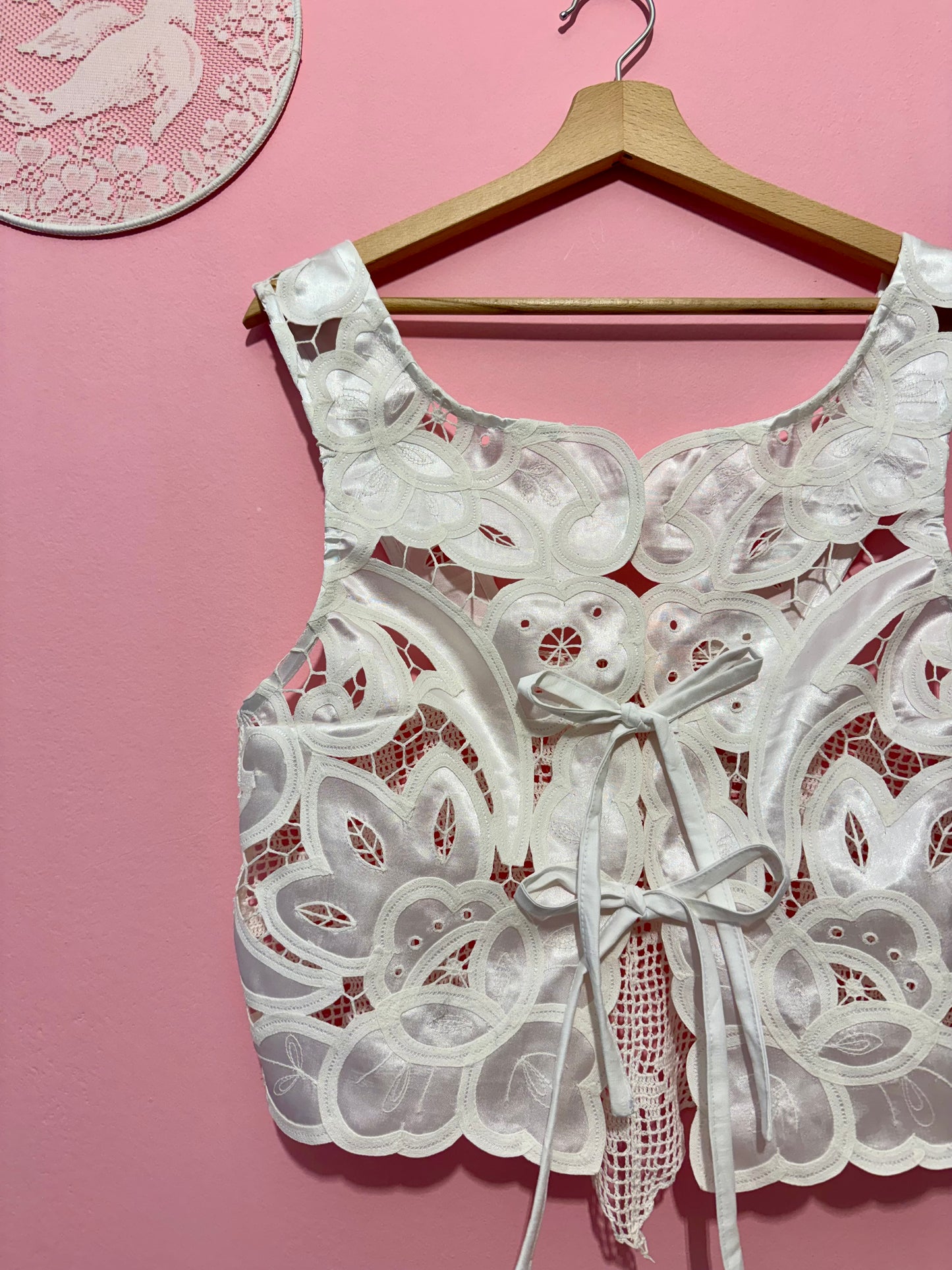 Embroidery top