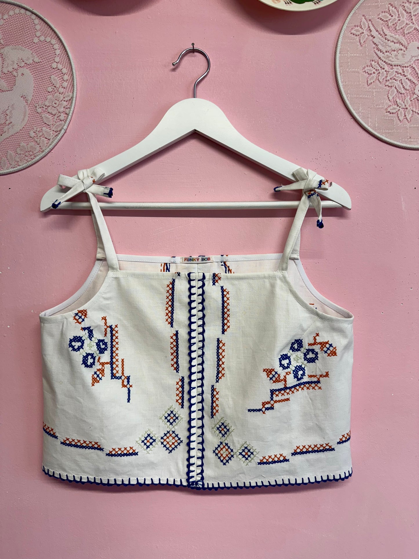 Embroidery top