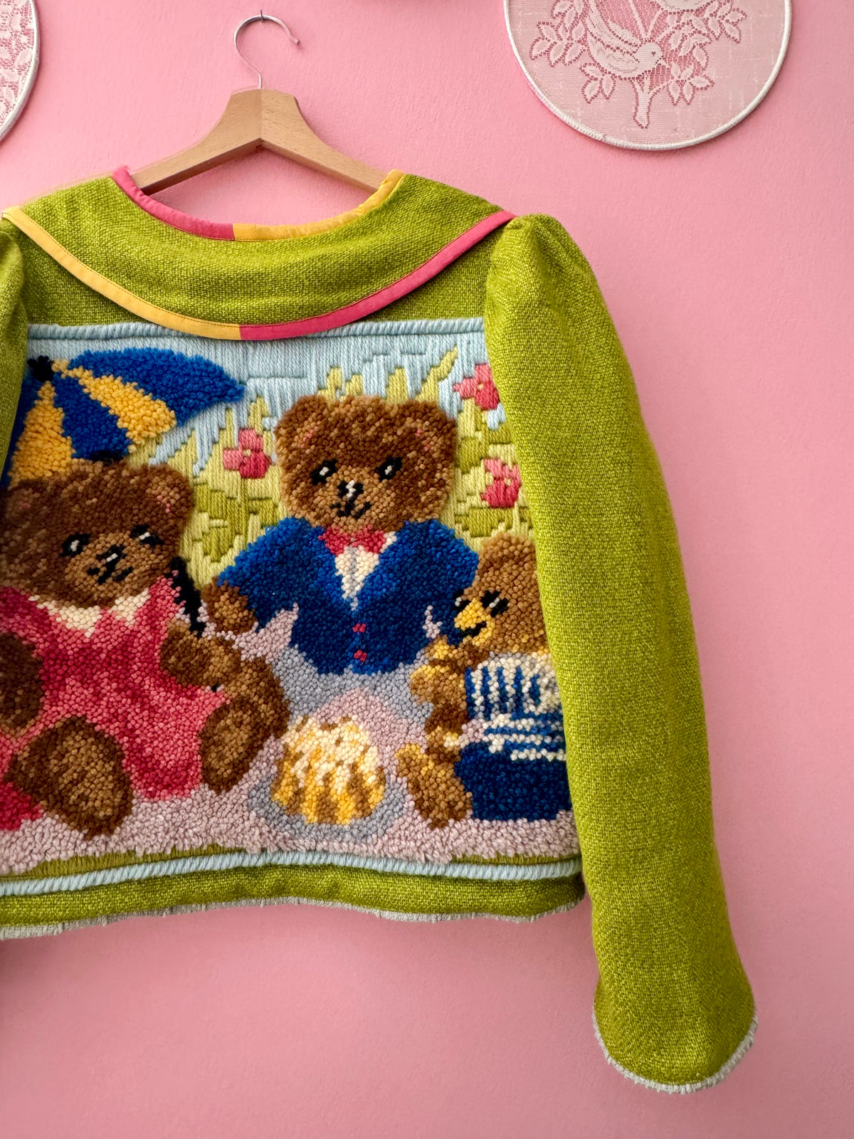 Autumn jacket with bears