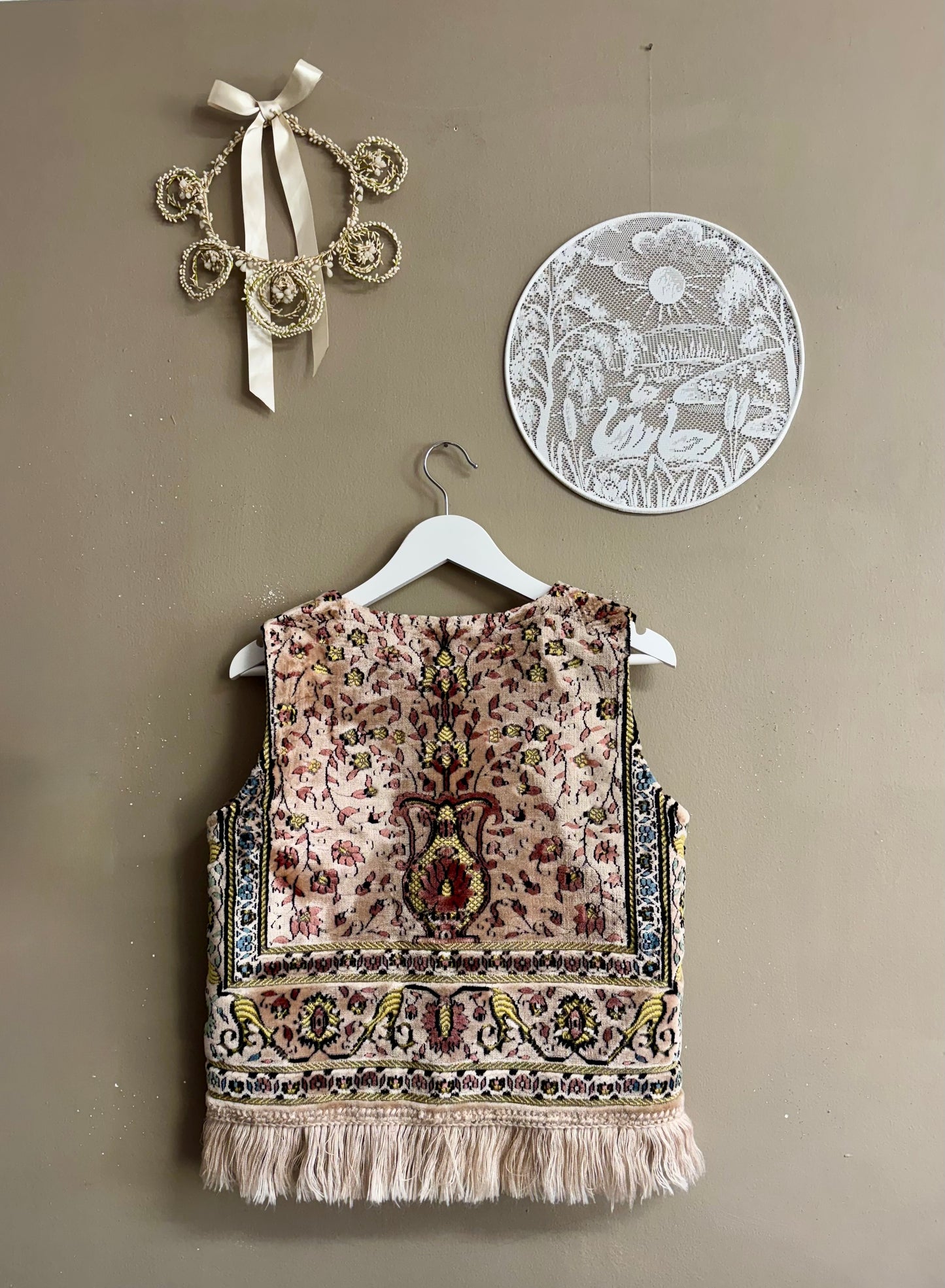 Reversible vest