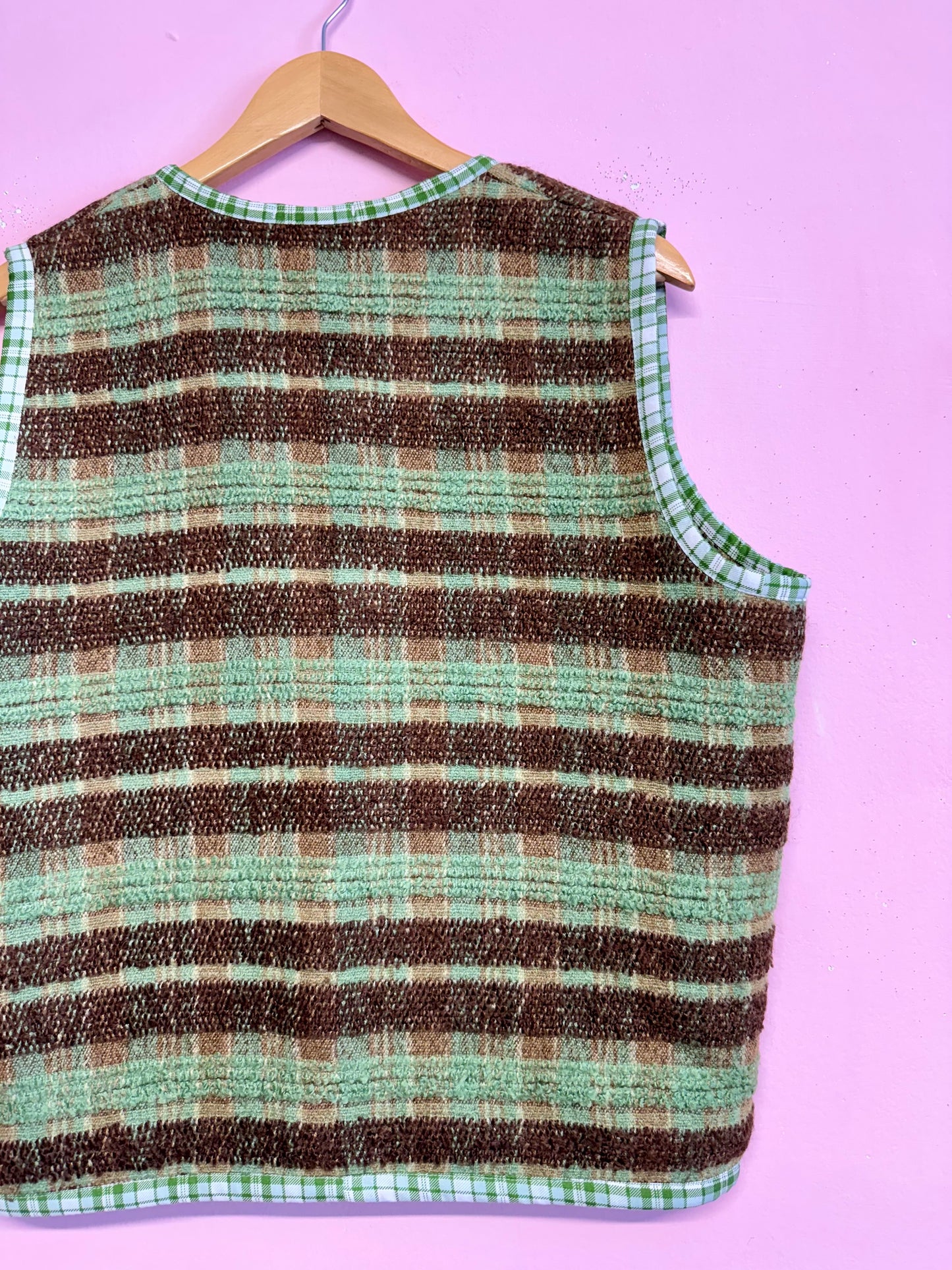 Green/brown vest