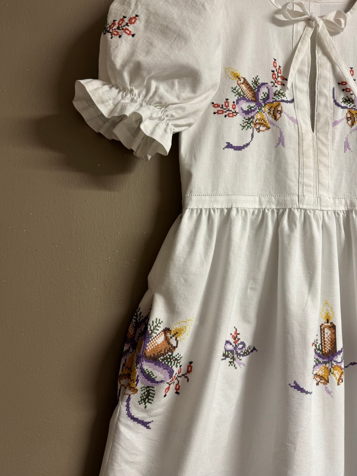Christmas embroidery dress