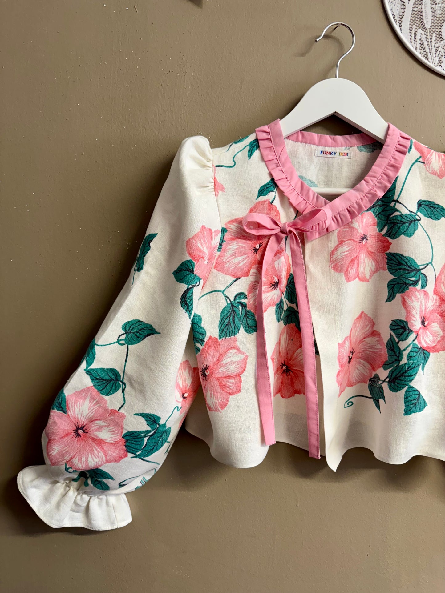 Linen twinset
