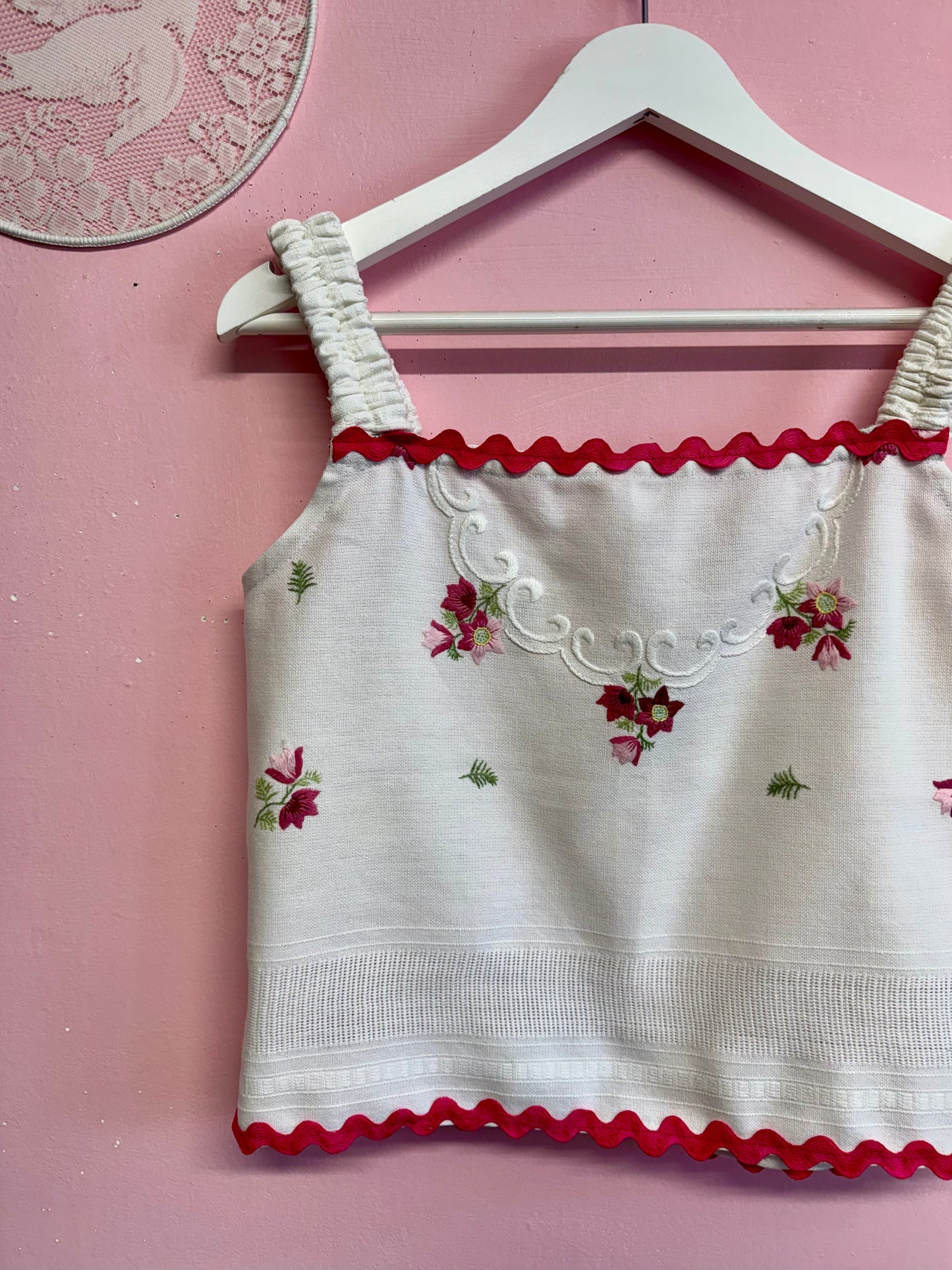 Embroidery top