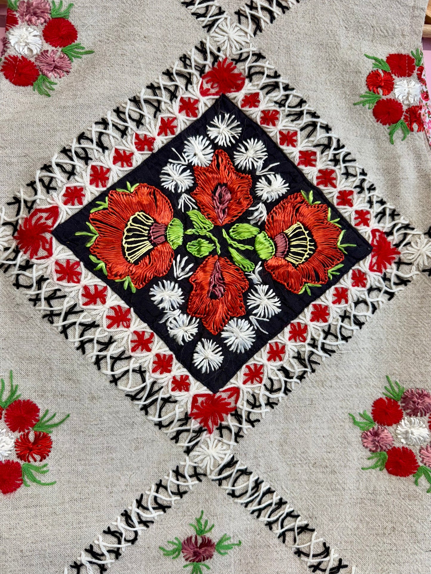 Embroiery vest