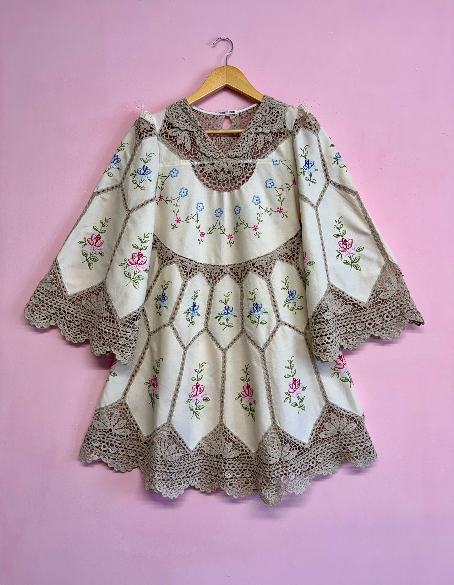 Cream embroidery dress