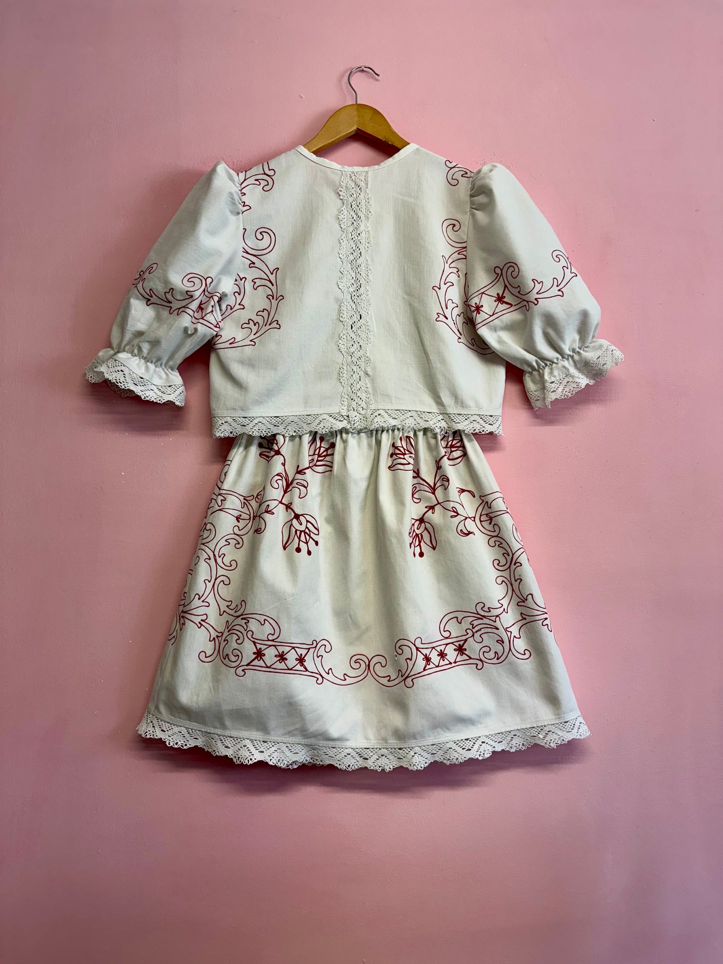 Twinset with red embroidery