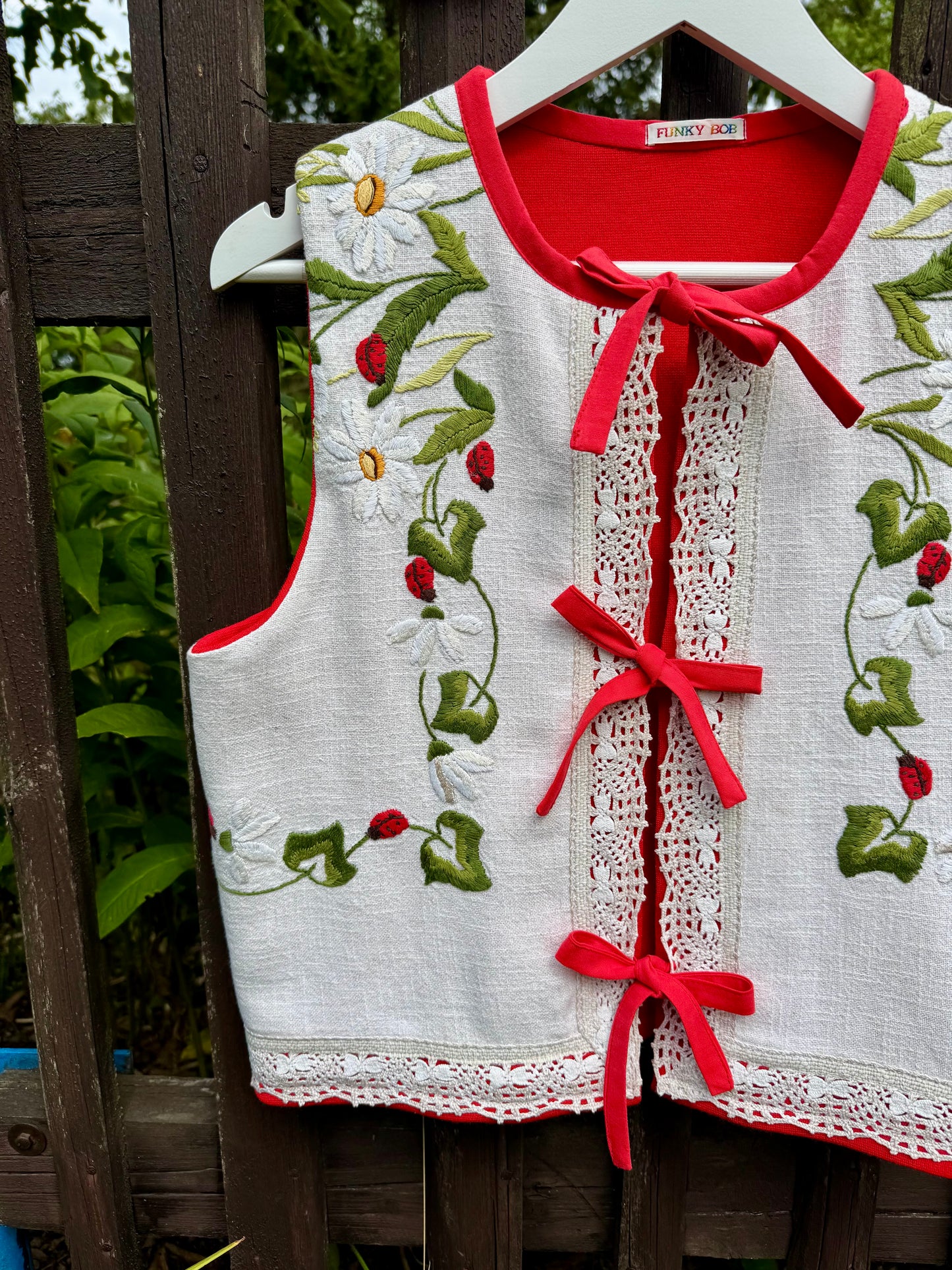 Reversible vest