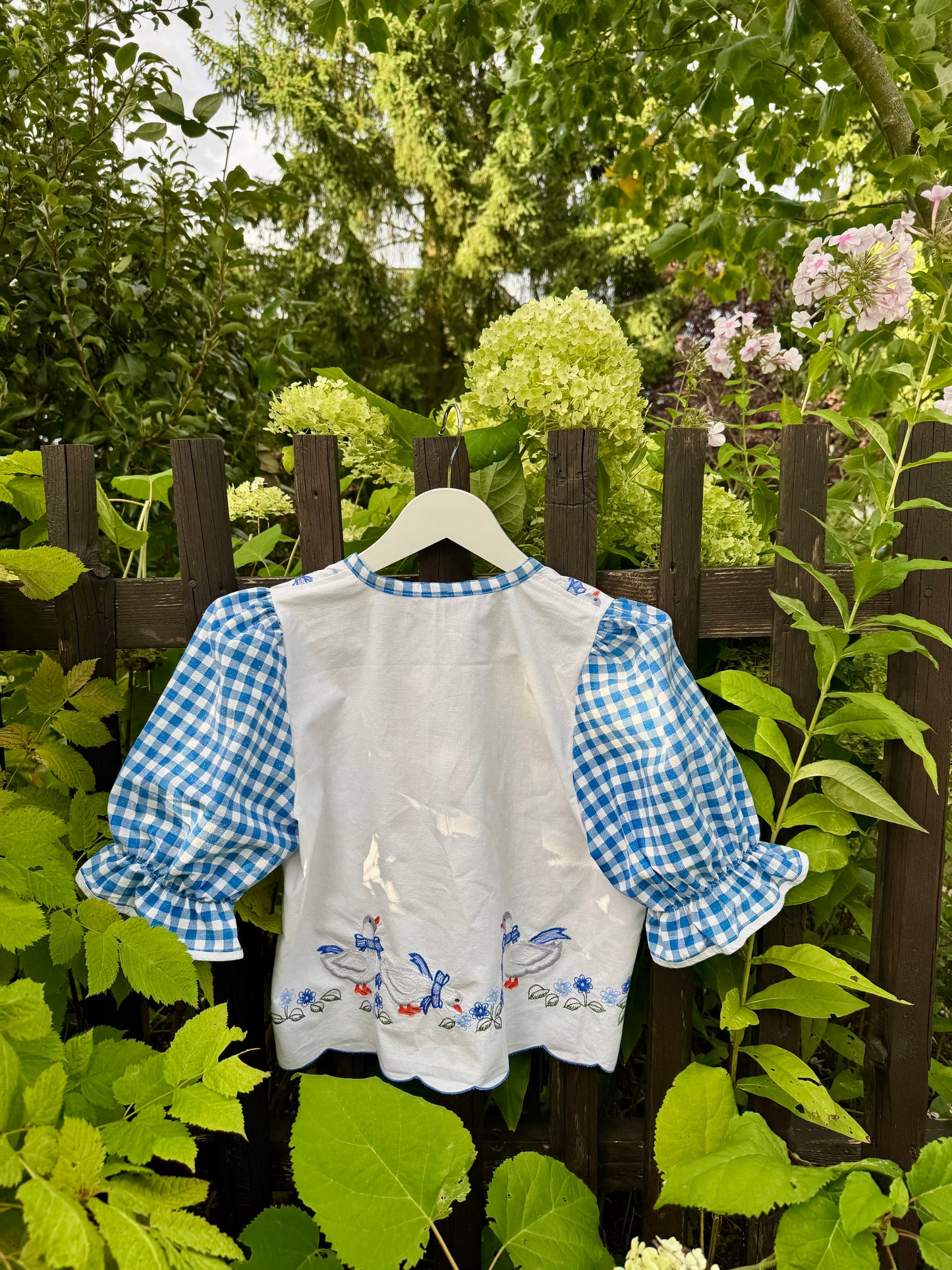 Blouse with ducks