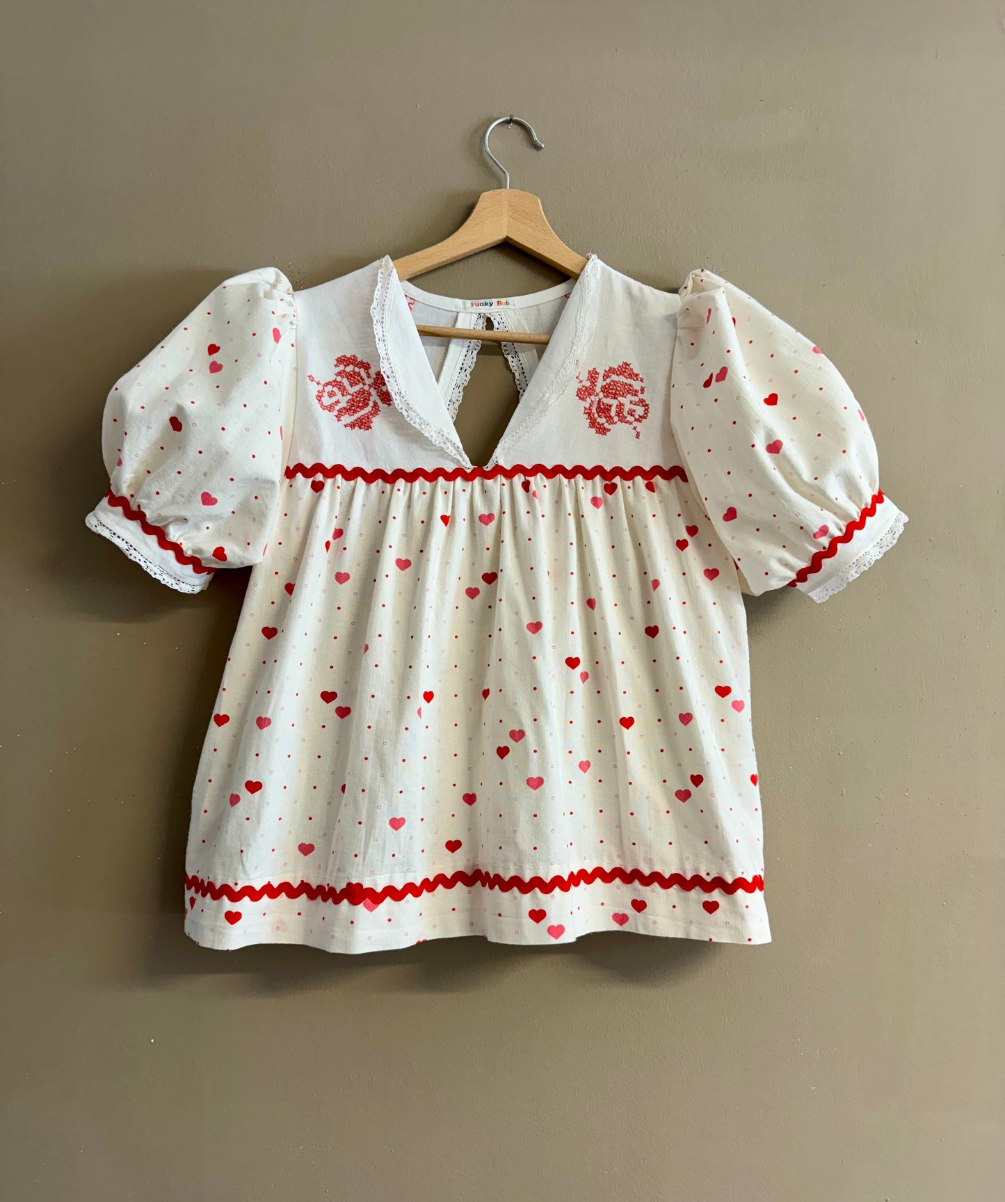 Blouse with hearts