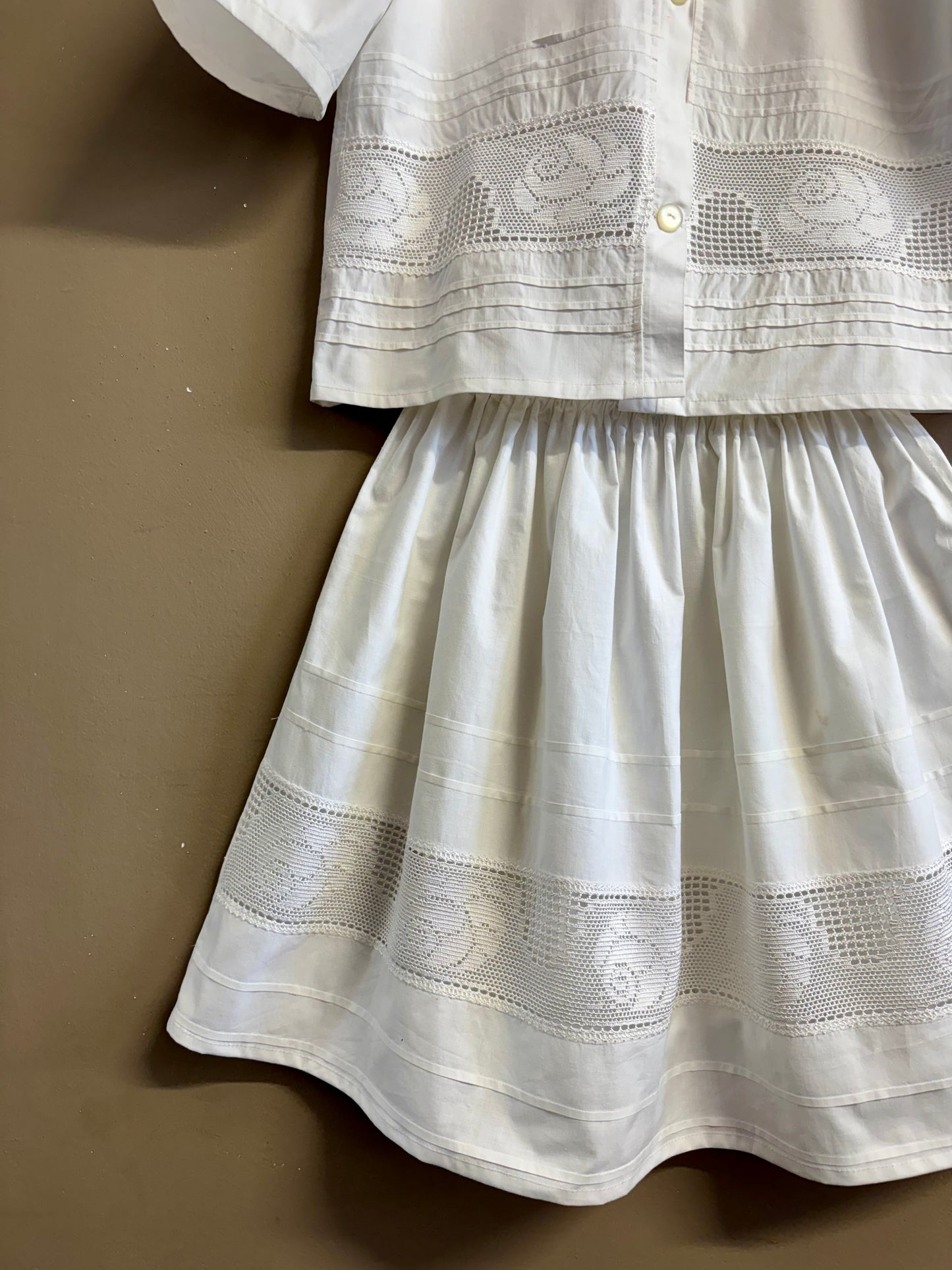 White cotton twinset