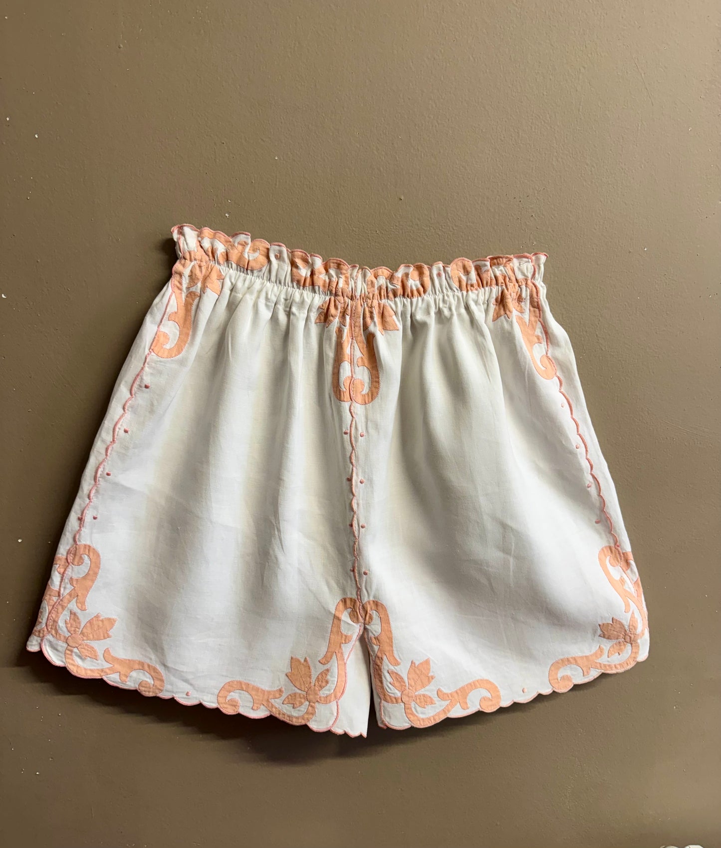Embroidery linen twinset with collar