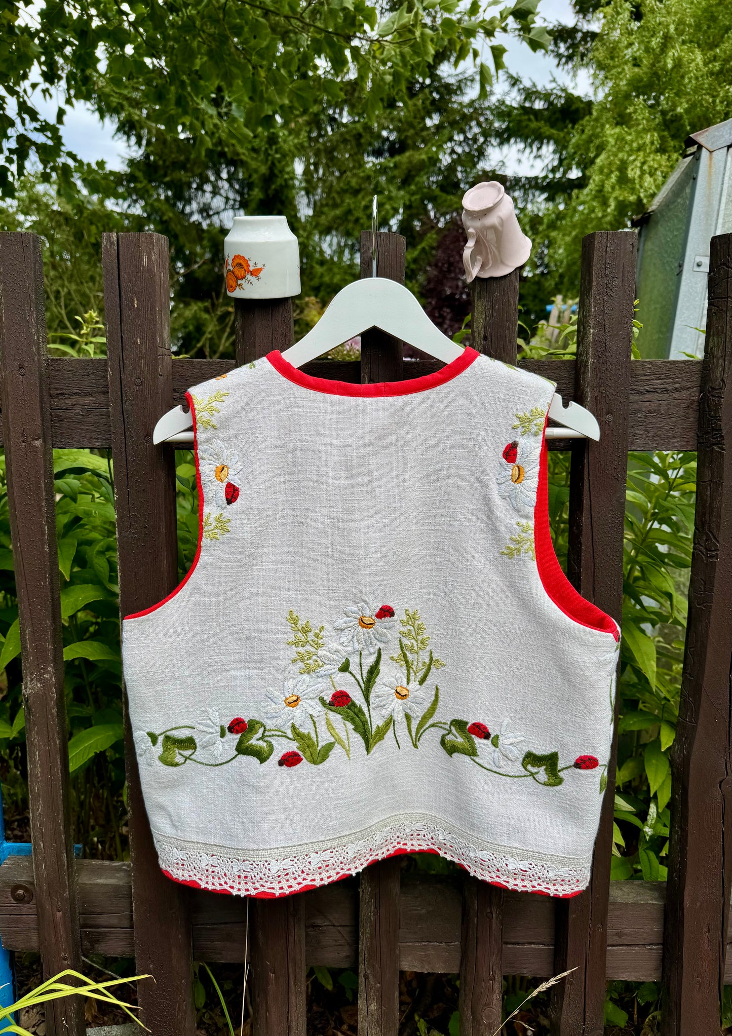 Reversible vest