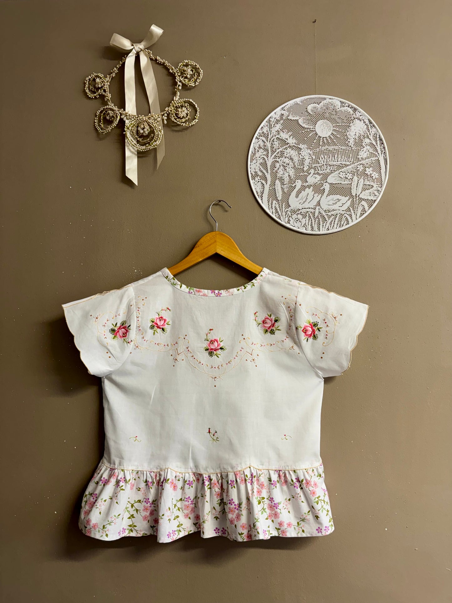Embroidery top