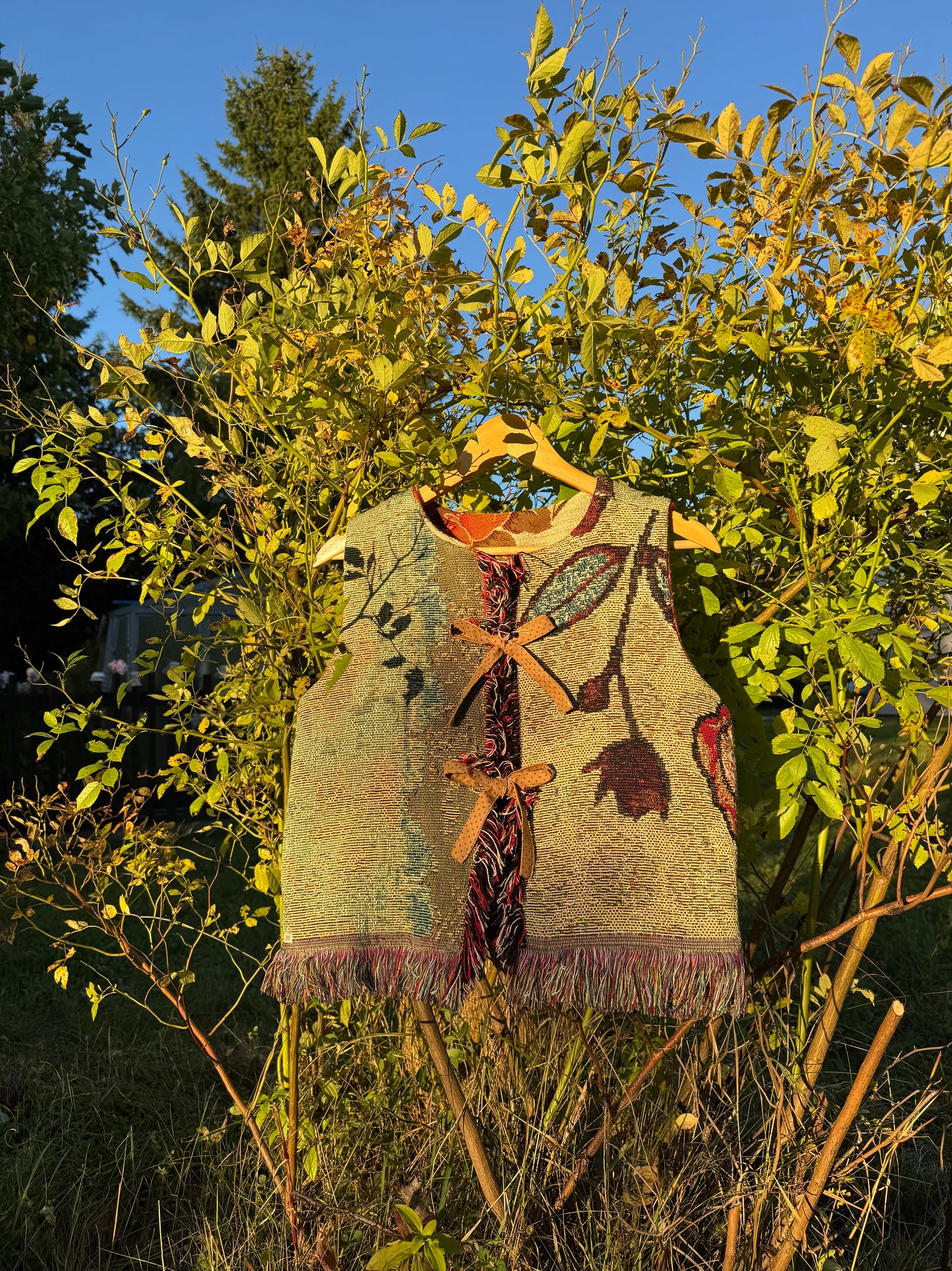 Reversible vest