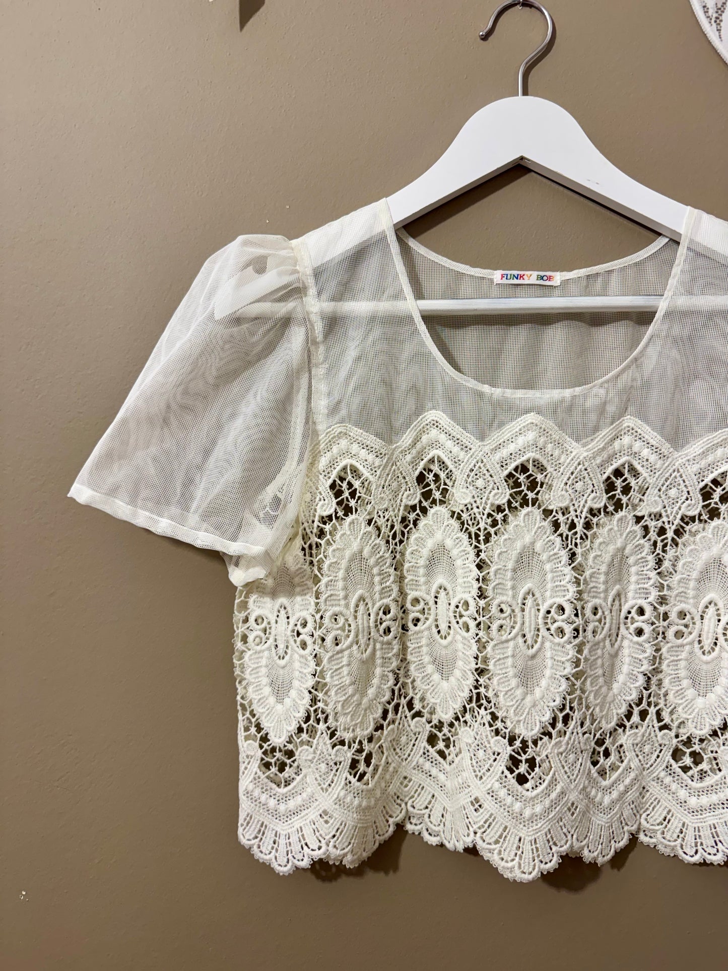 Curtain embroidery blouse