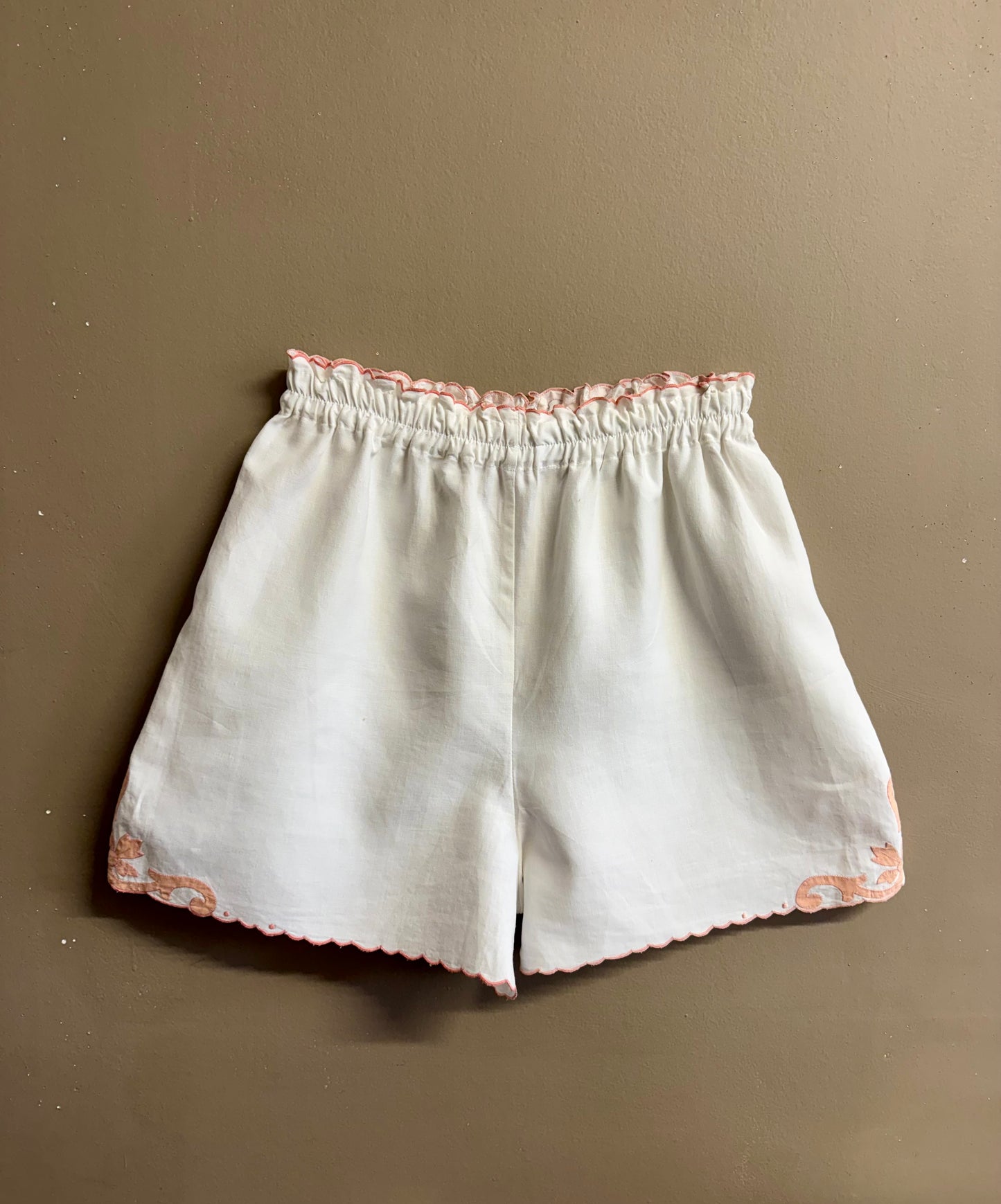 Embroidery linen twinset with collar