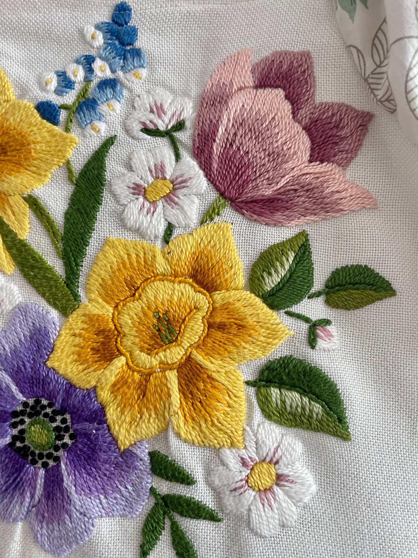 Embroidery maxi dress