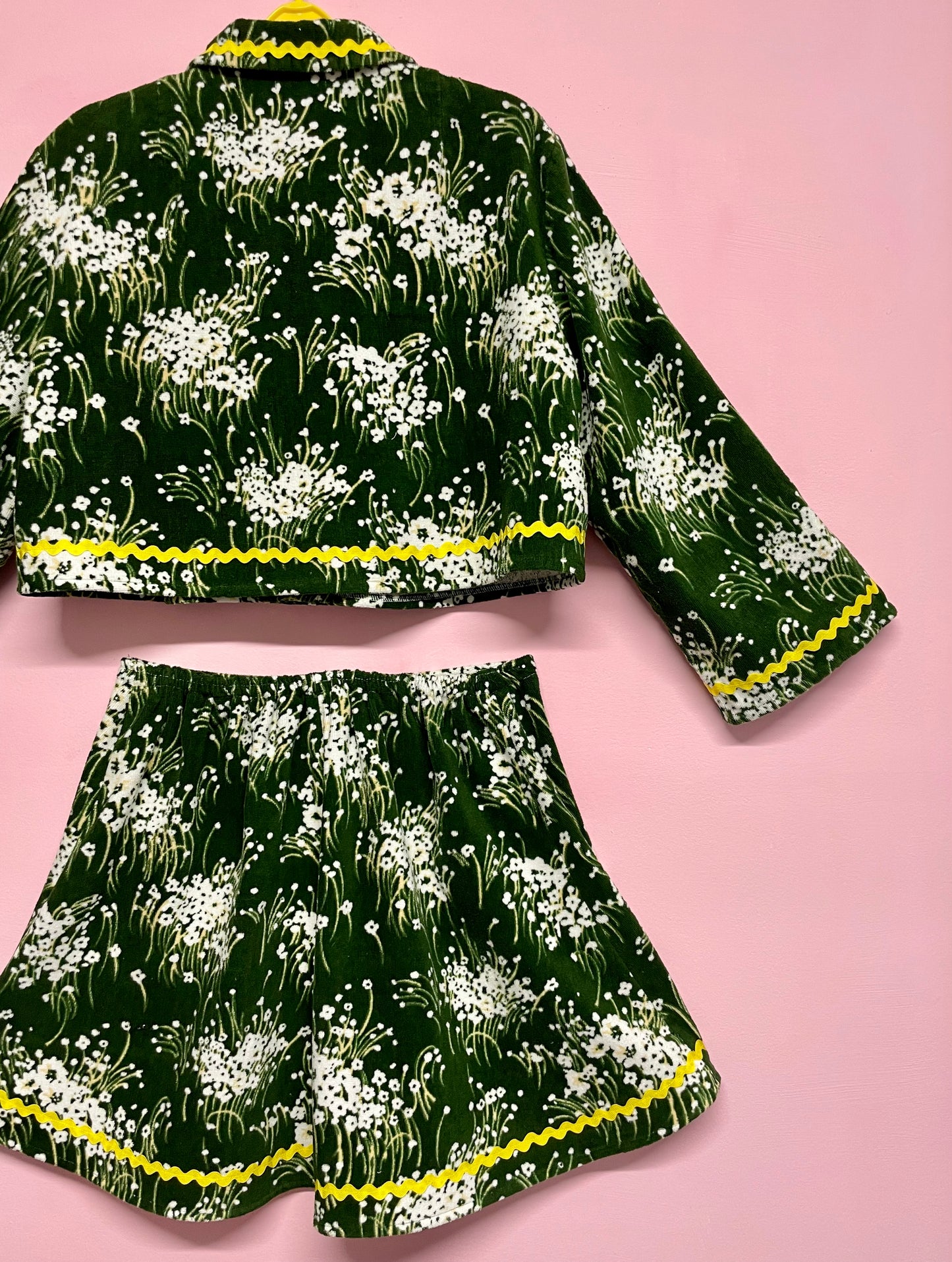 Twin set