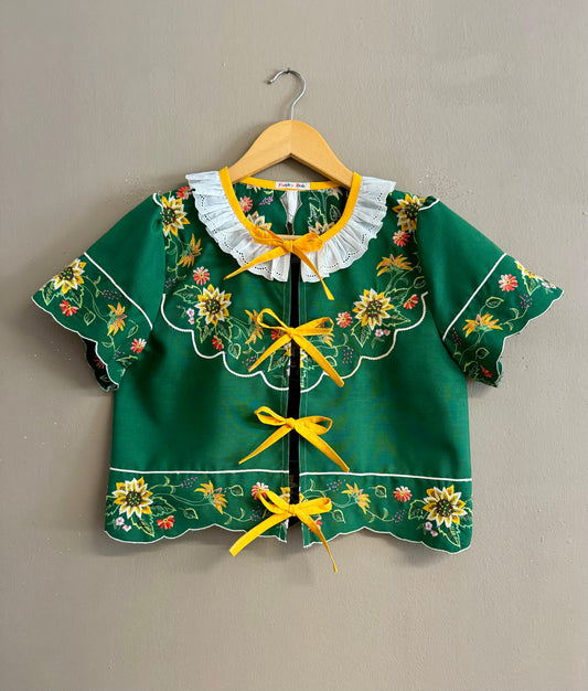 Blouse with embroidery