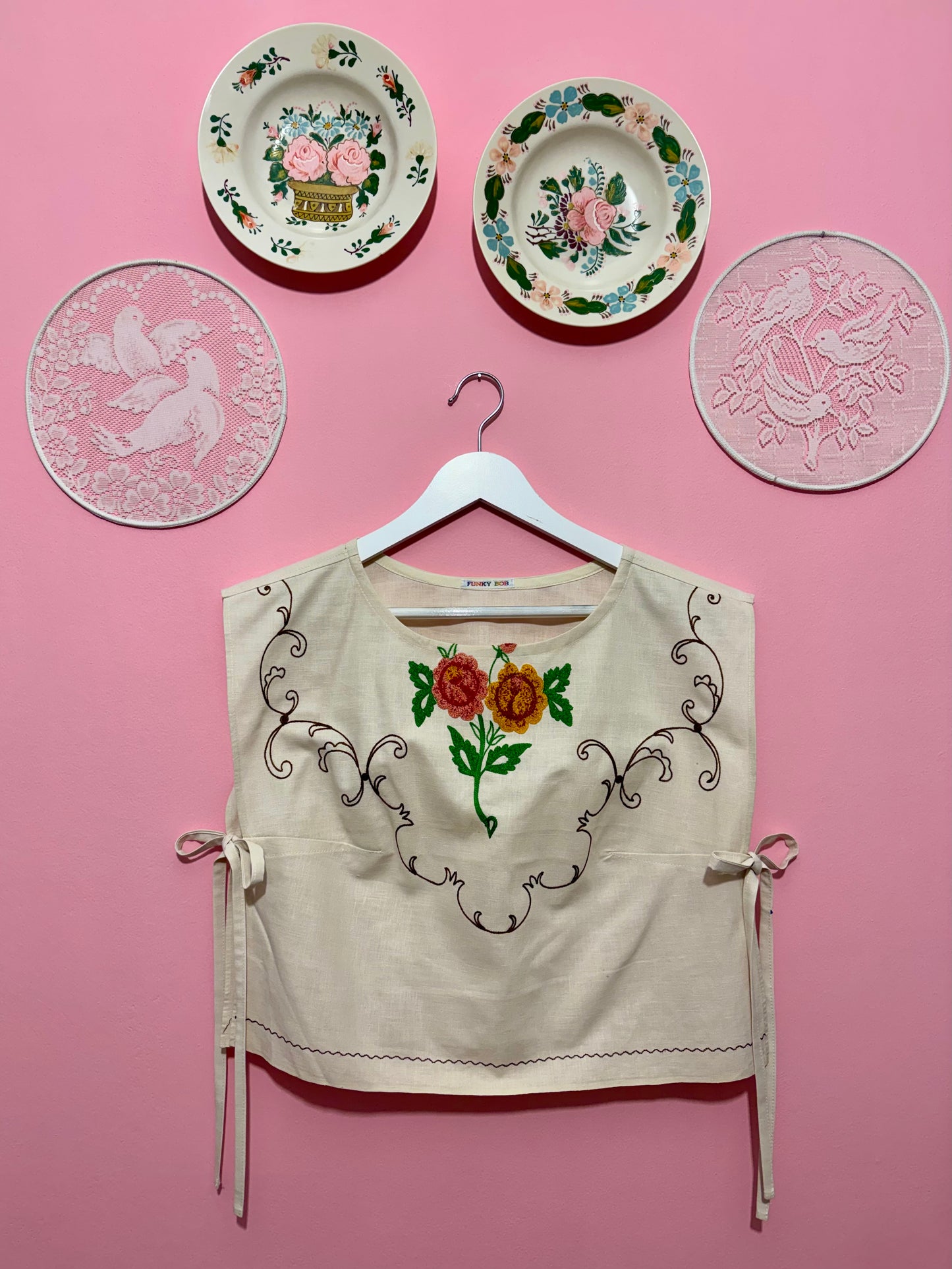 Beige embroidery top