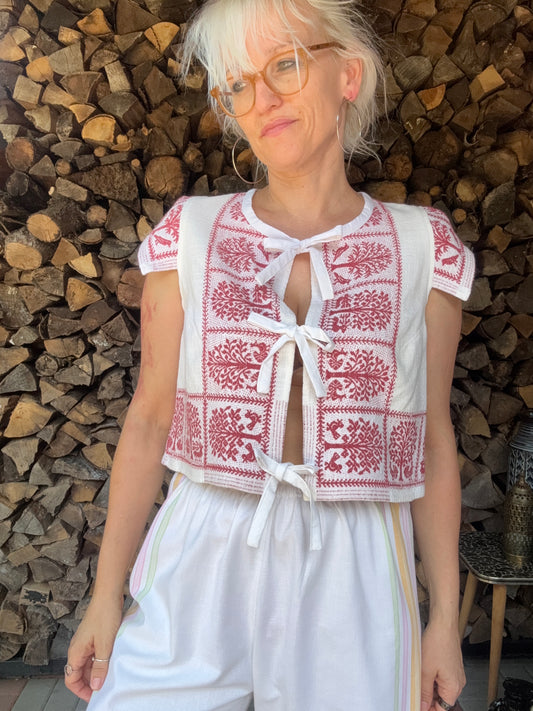 Blouse with birds