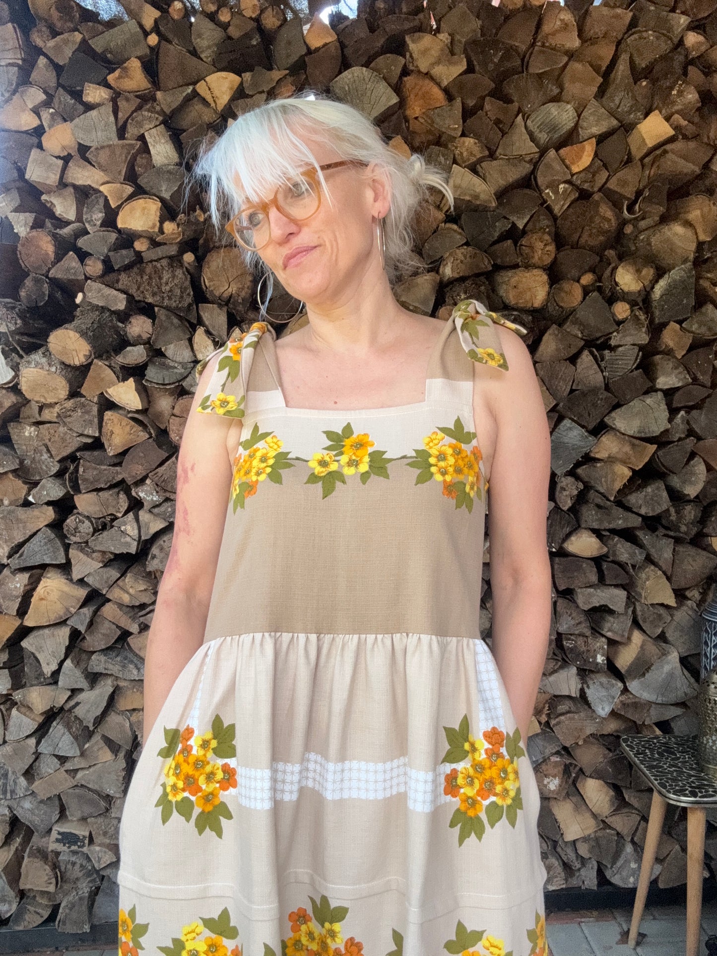 Beige cotton dress with flowers