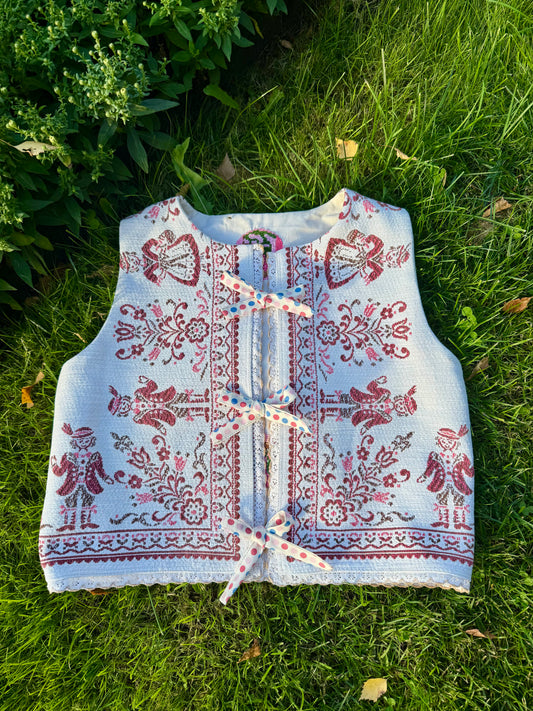 Reversible vest