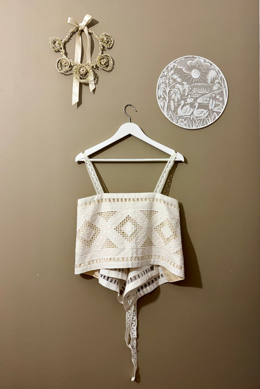 Embroidery top