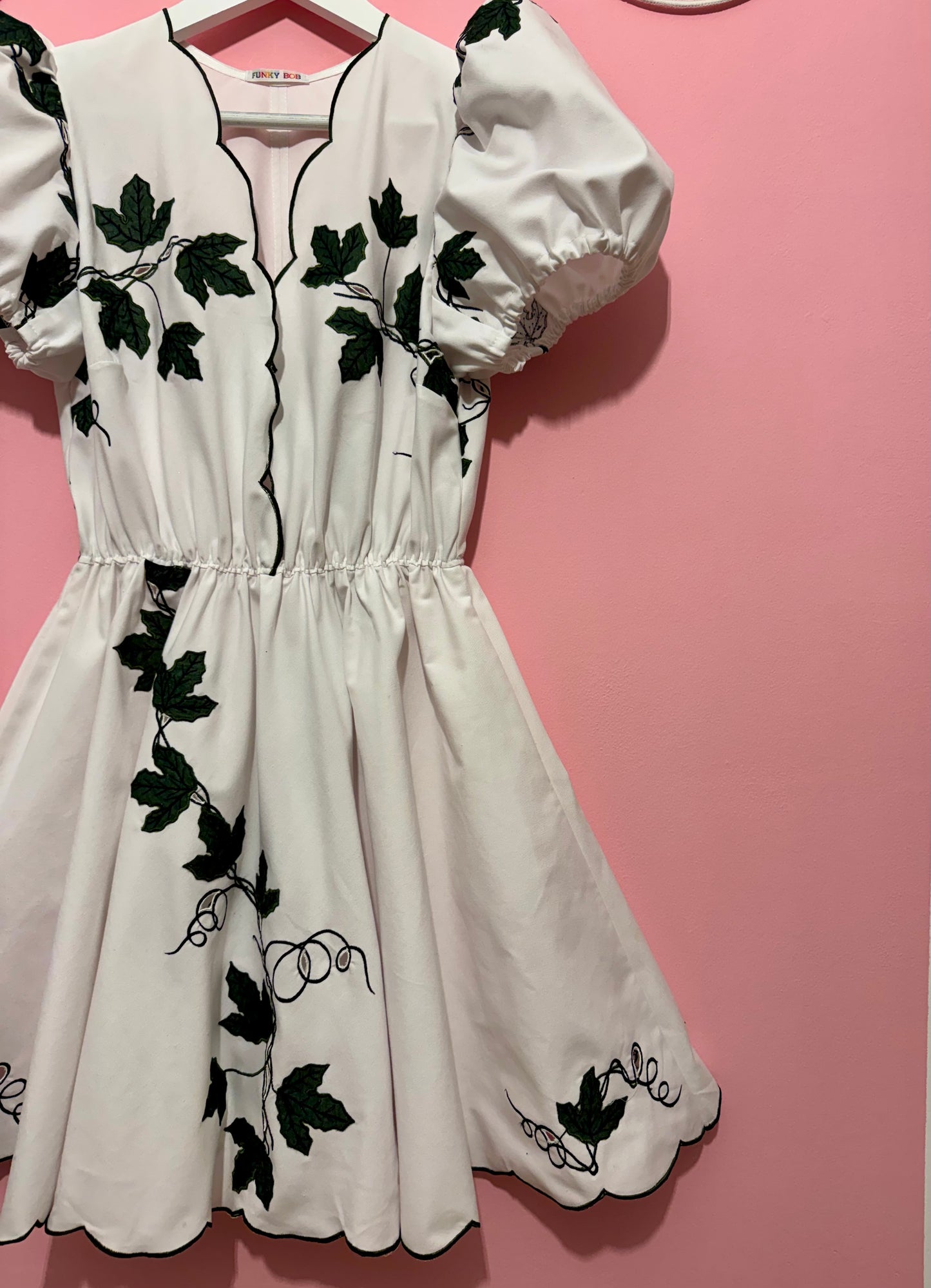 Dress with platan leaves