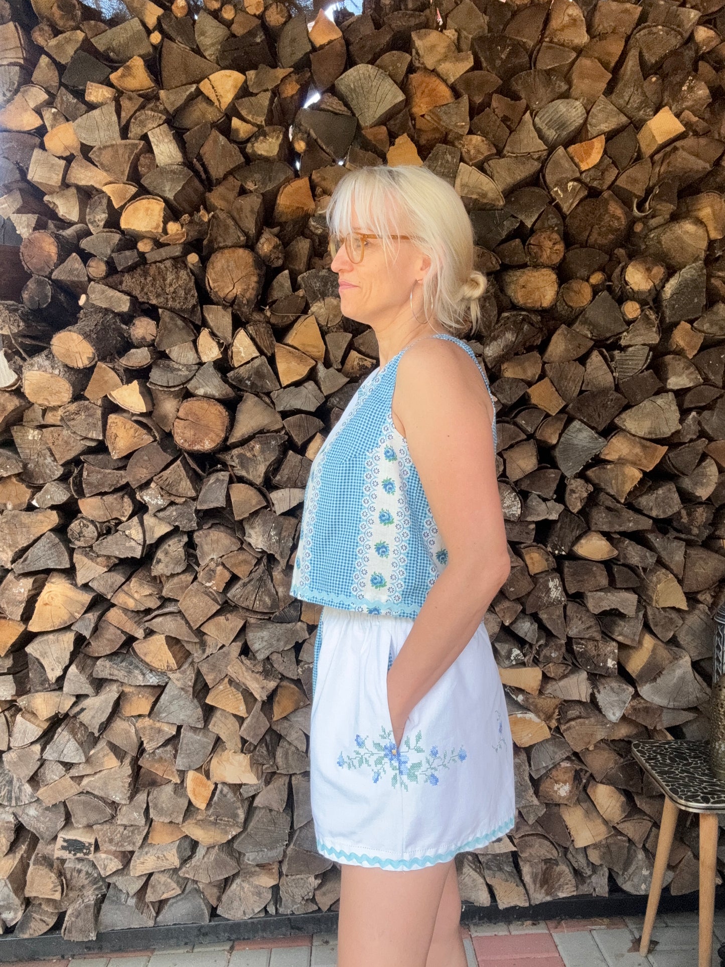 Blue/white twinset
