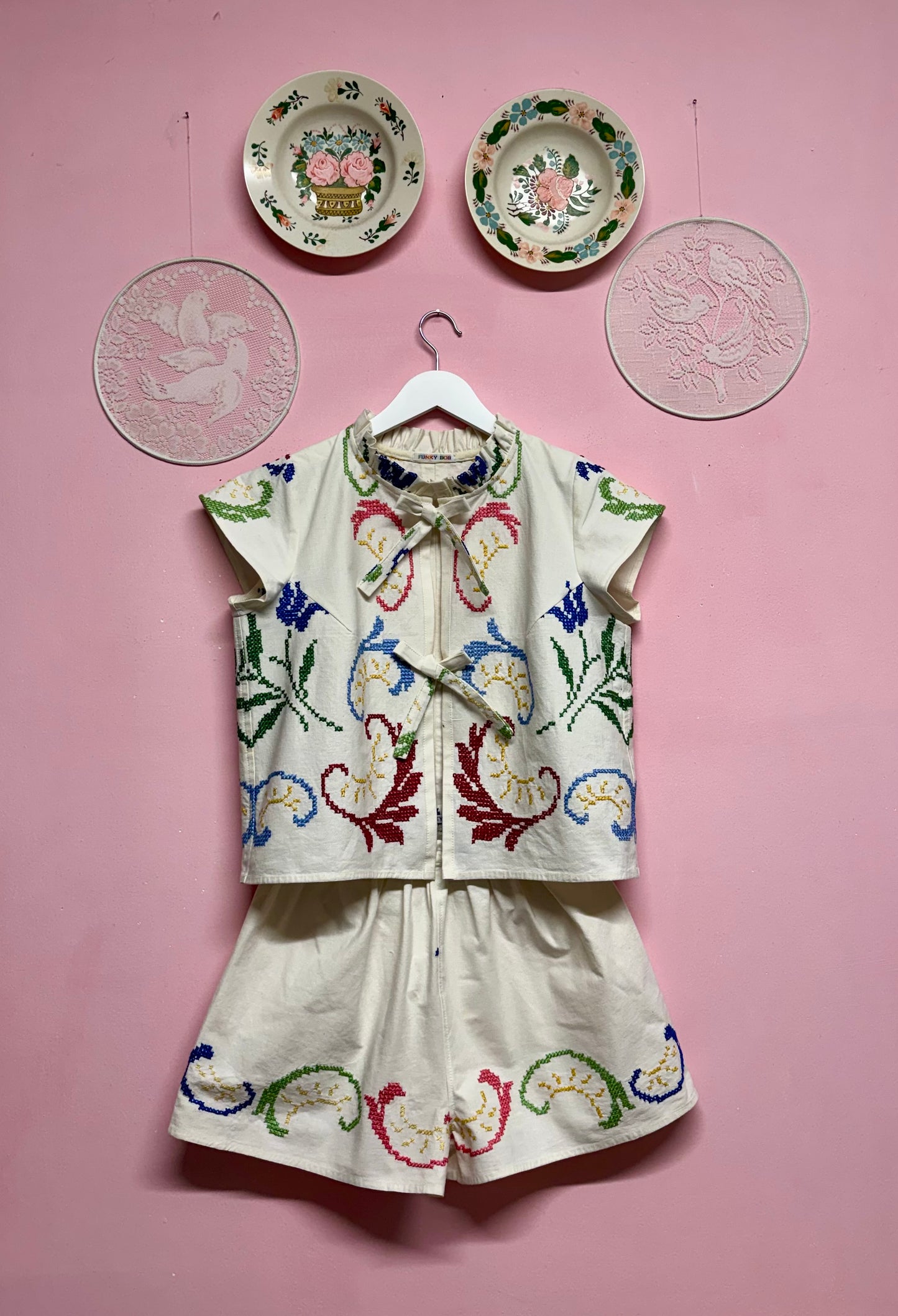 Embroidery twinset