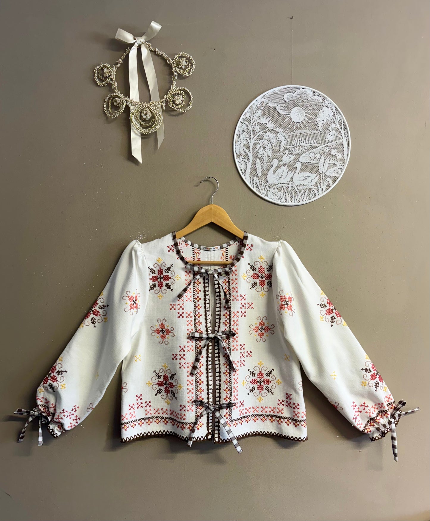 Blouse with embroidery