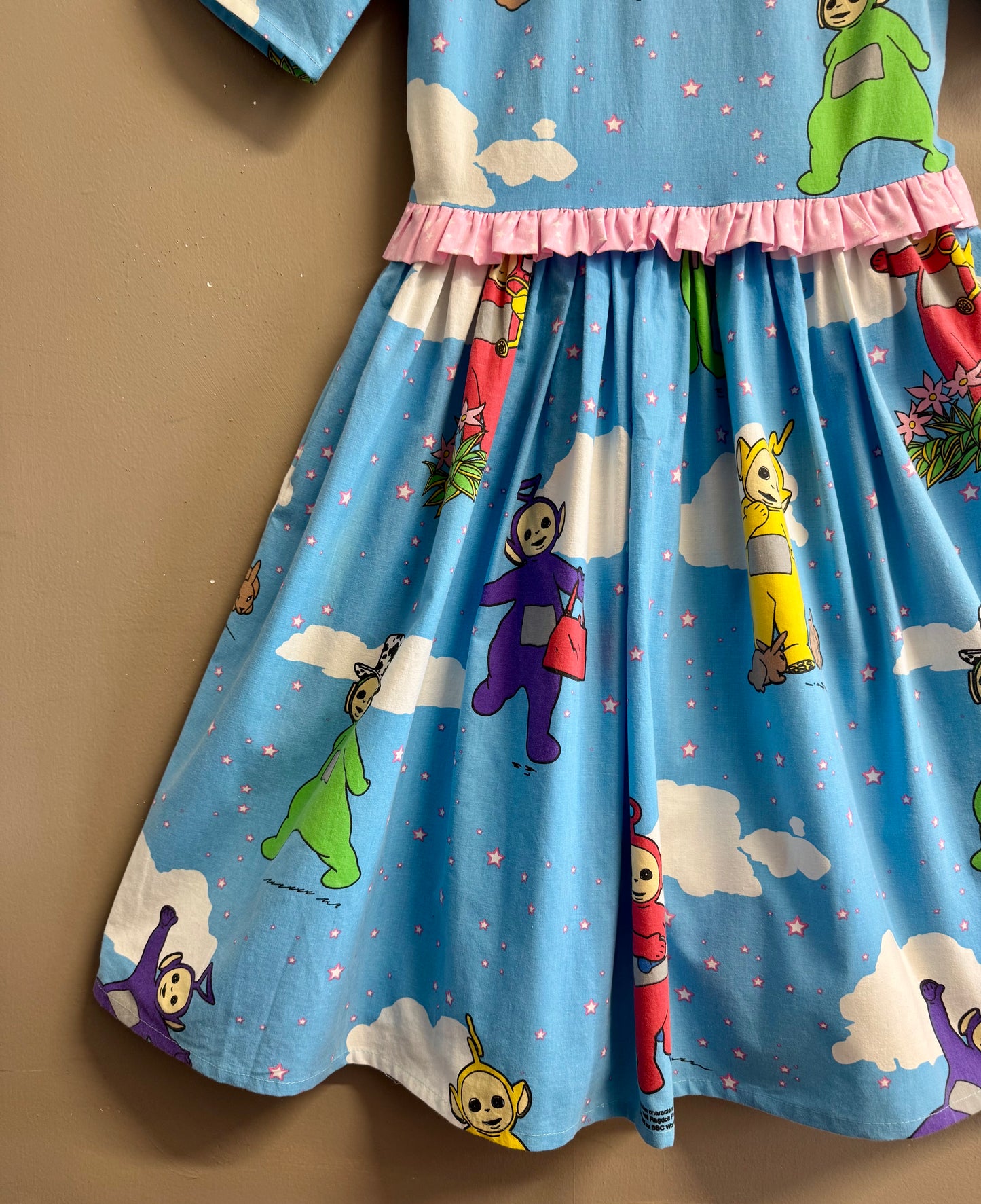 Dress with teletubies