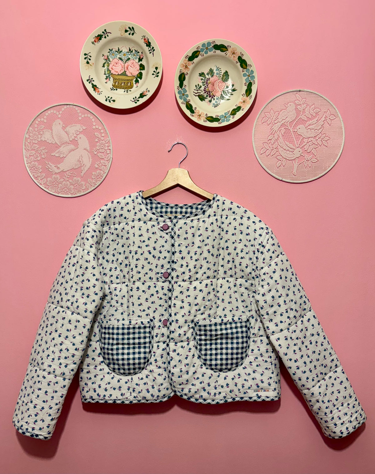 Autumn reversible white/blue jacket