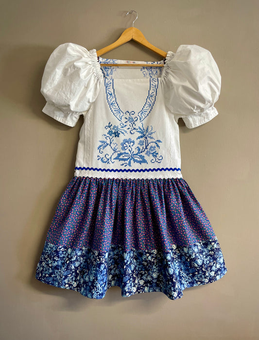 Cottagecore dress with embroidery