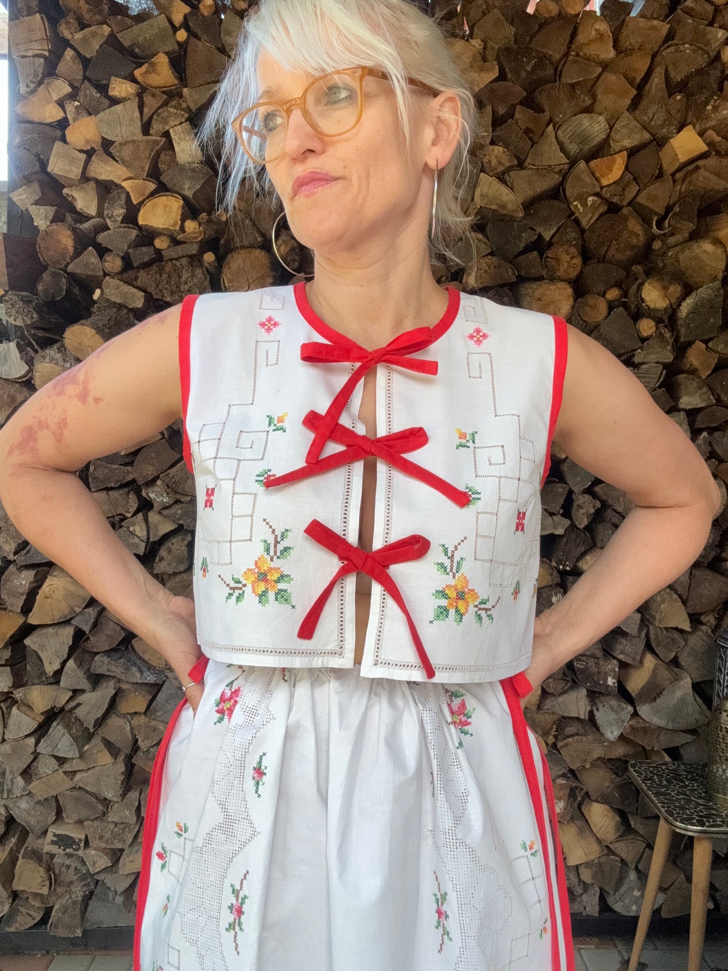Cotton white/red skirt twinset