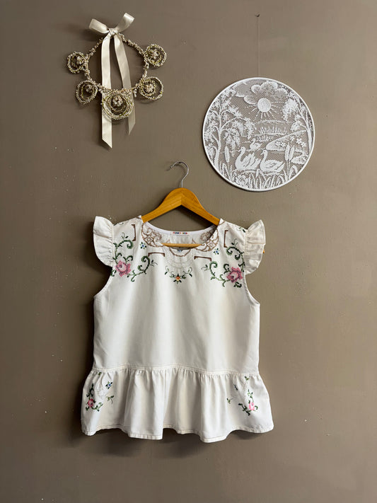 Embroidery top