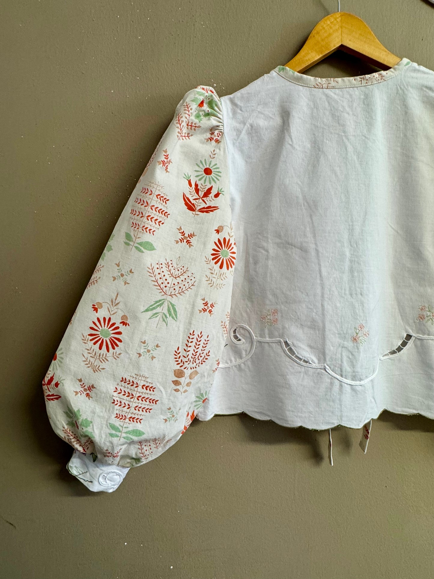 Blouse with embroidery