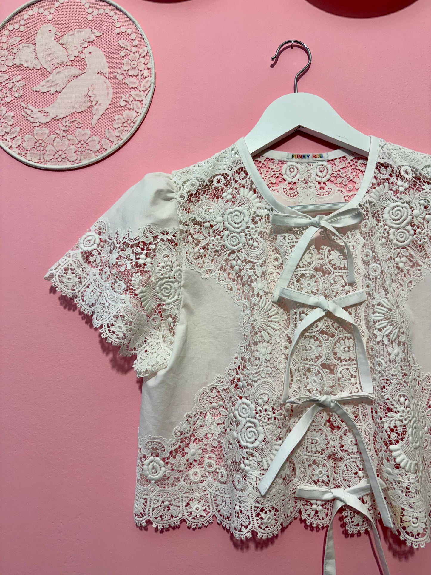 Embroidery blouse