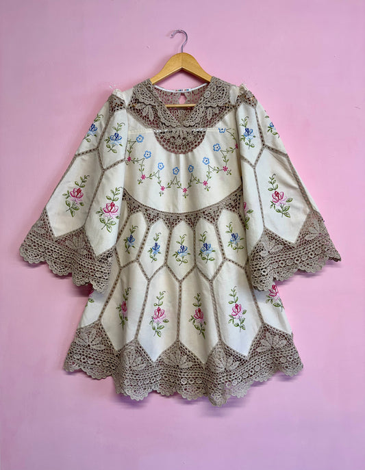 Cream embroidery dress