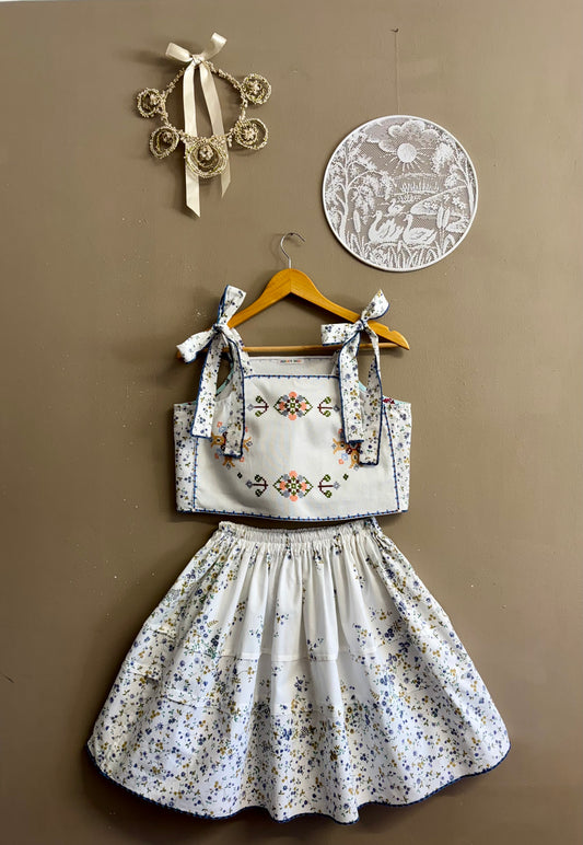 Embroidery flower twinset