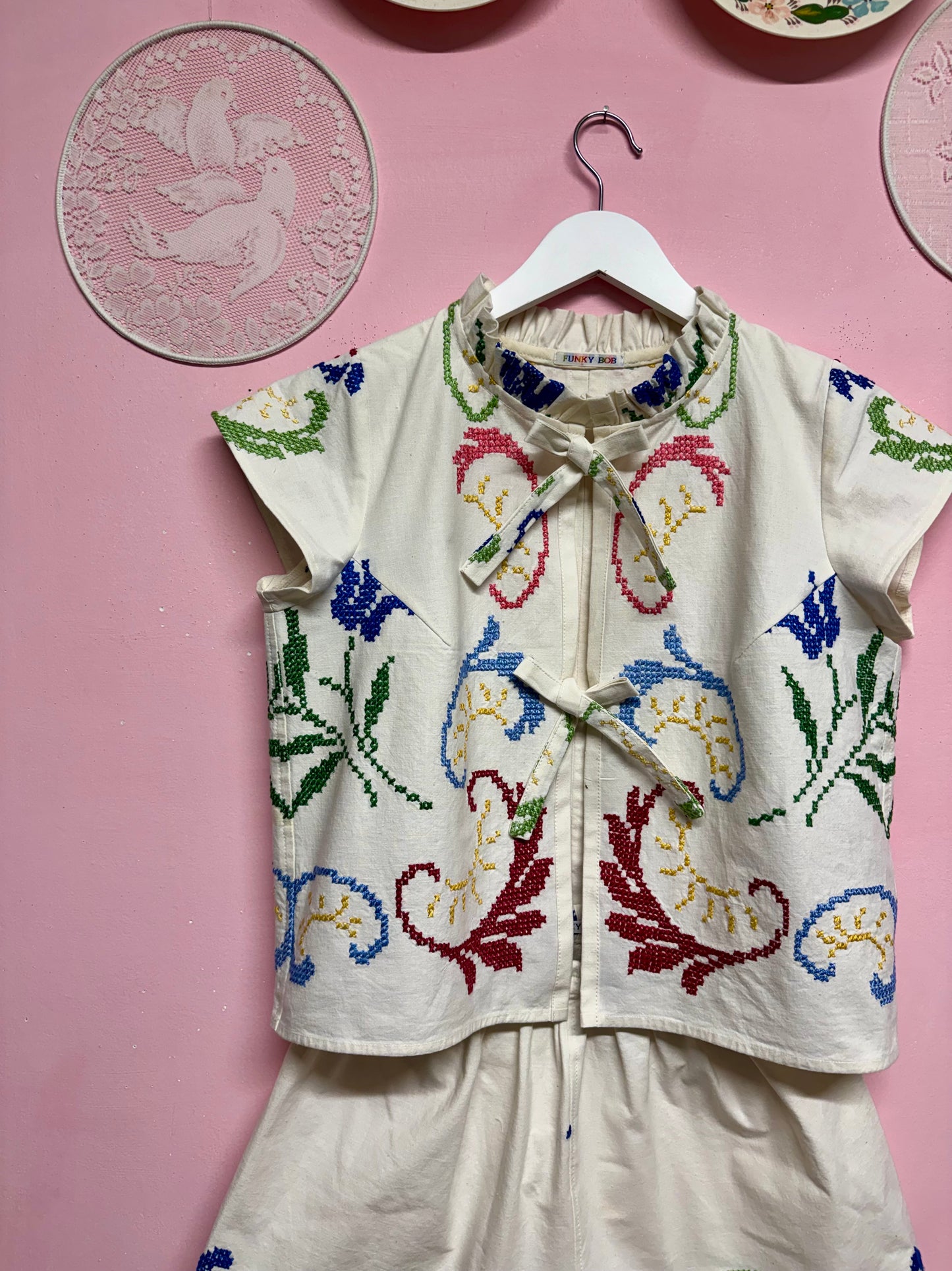 Embroidery twinset