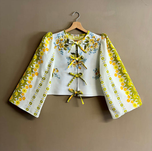 Blouse with embroidery