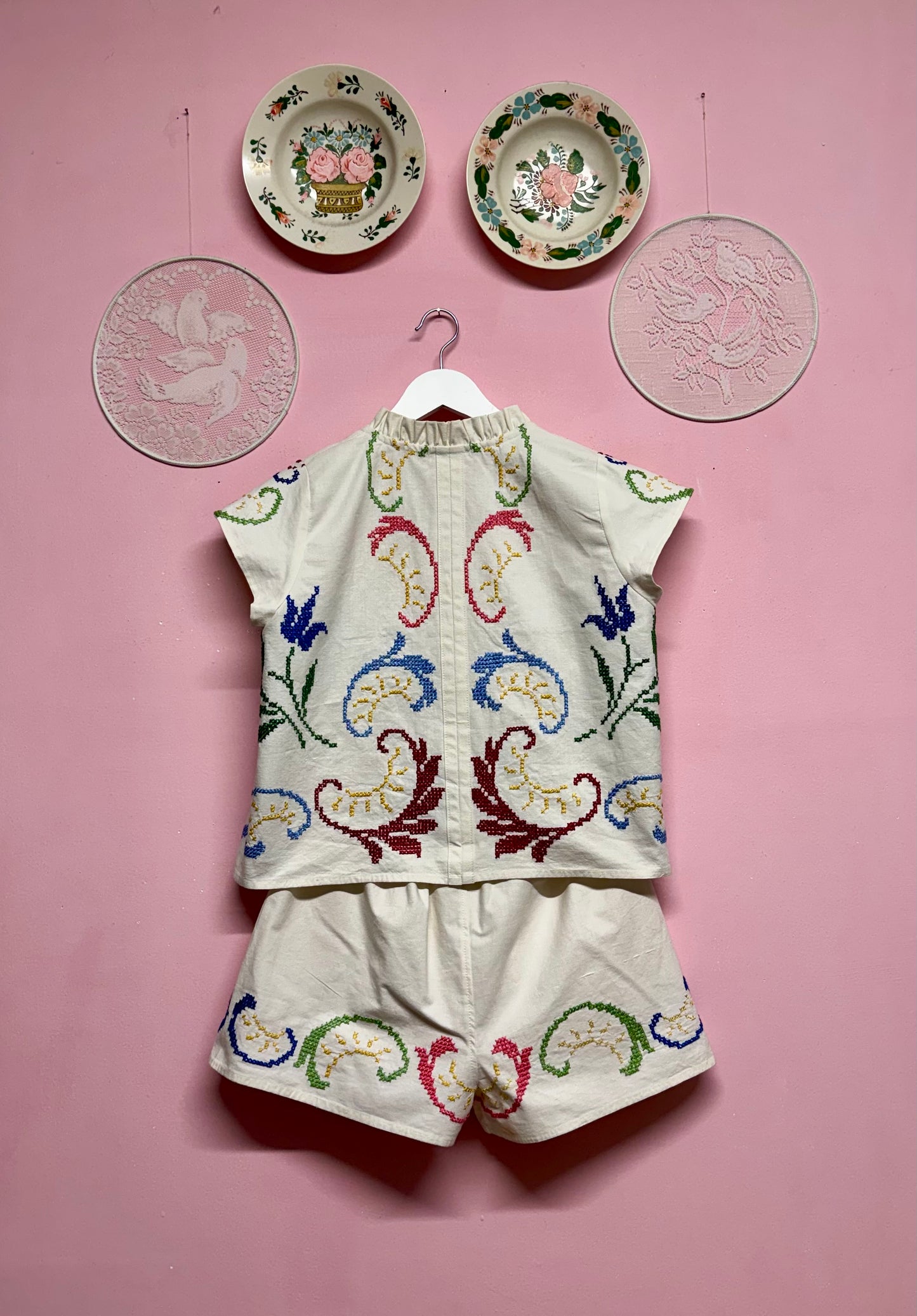 Embroidery twinset