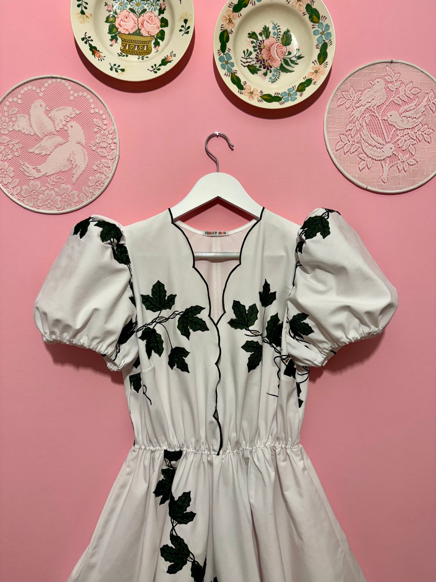 Dress with platan leaves