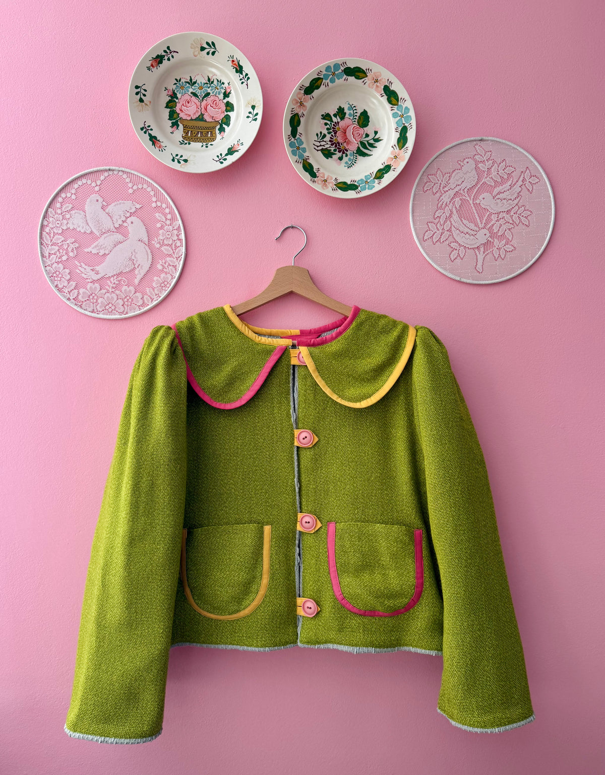 Autumn jacket with bears